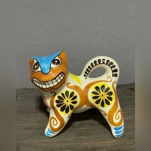 VINTAGE CAT MADE IN SRI LANKA CERAMIC GAZELLE ANTELOPE
CAT FIGURINE